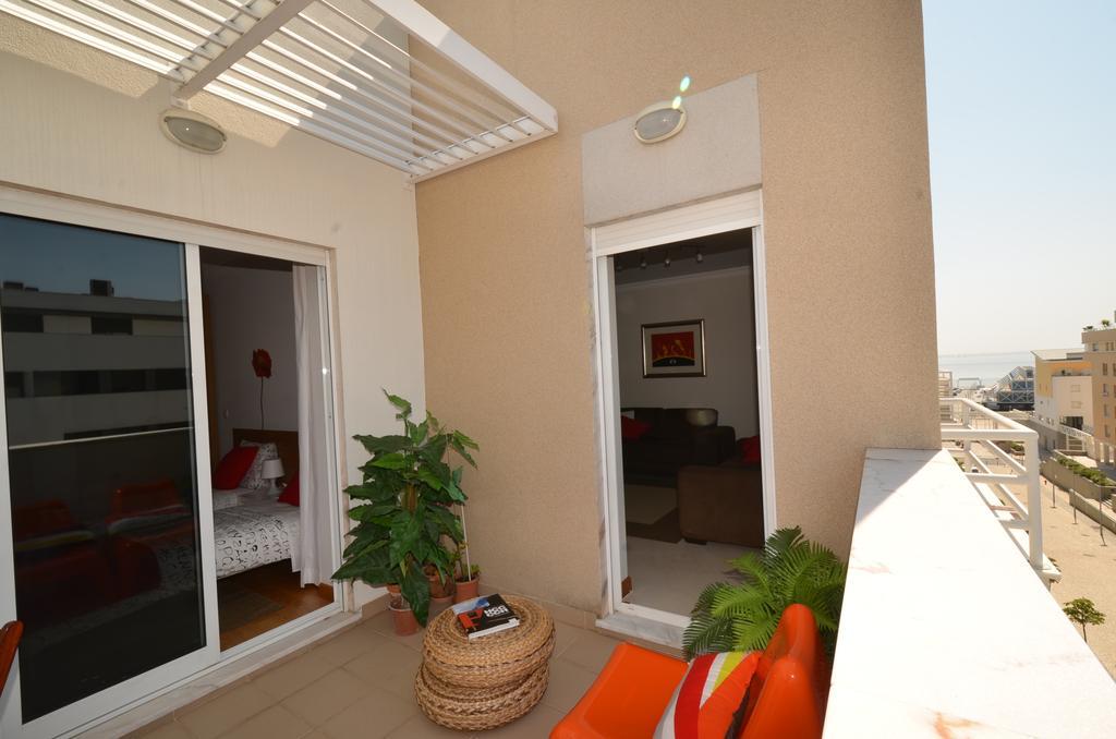 Expo Marina Lis Apartment Lisbon Room photo